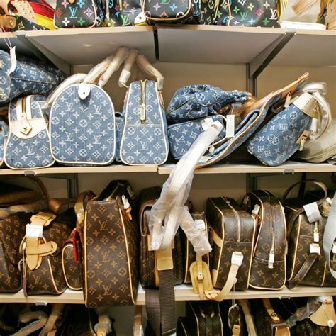 louis vuitton bags china counterfeit